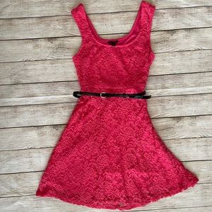G by Guess cute lace dress with belt